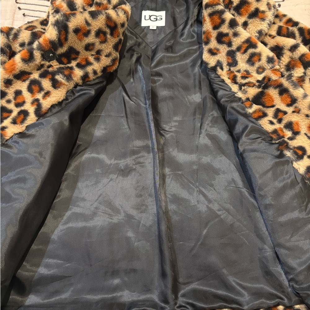 UGG Leopard Print Faux Fur Teddy Jacket - Tan, Black, Brown - Picture 7 of 7